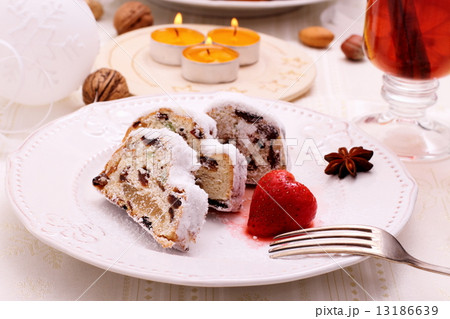 Christmas stollen cake with mulled wine 13186639
