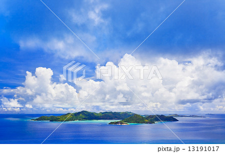Island Praslin at Seychelles Island Praslin at Seychelles 13191017
