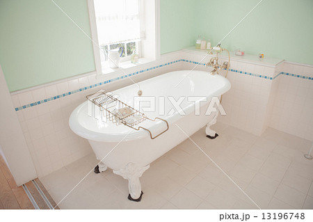 one's happy home 13196748