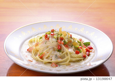 クラムチャウダースープスパゲッティ クラムチャウダースープスパゲッティ 13198647