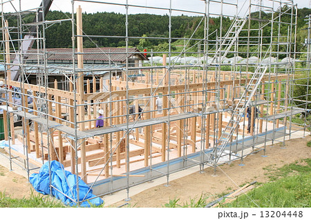 家　上棟式　建築中 13204448