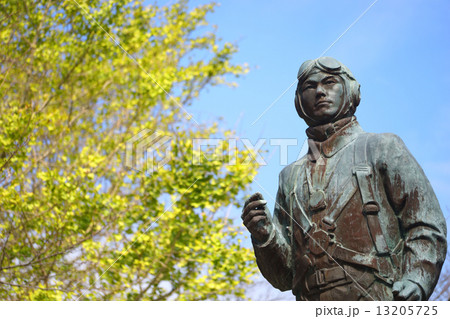 特攻像「とこしえに」 (知覧特攻平和会館) 13205725