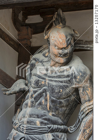 世界遺産法隆寺の吽形仁王像の写真素材