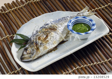 あじの塩焼き あじ あじの塩焼き あじ 13208529