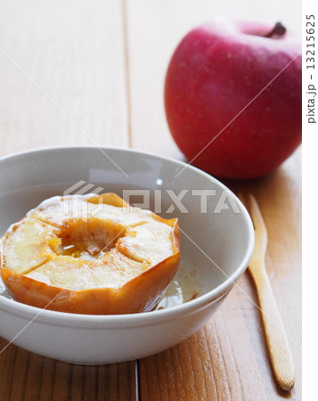 焼きリンゴ 13215625