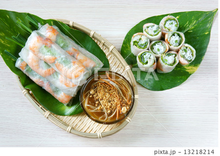 Vietnamese food, goi cuon, salad roll Vietnamese food, goi cuon, salad roll 13218214