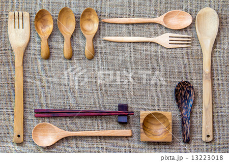 Wooden utensils Wooden utensils 13223018