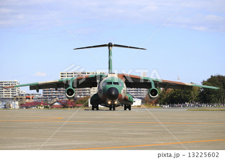 C-1輸送機 13225602