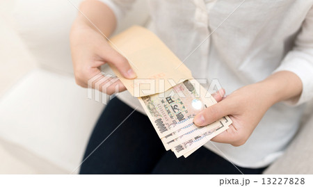 封筒のお金 封筒のお金 13227828