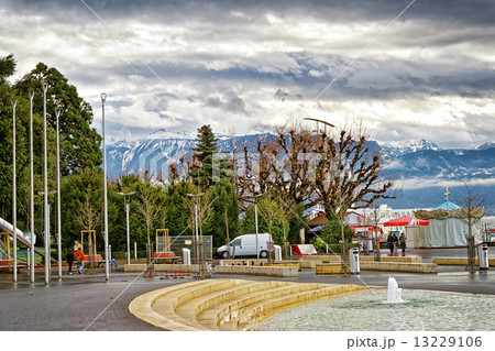 Quay d`Ouchy of Geneva lake in Lausanne 13229106