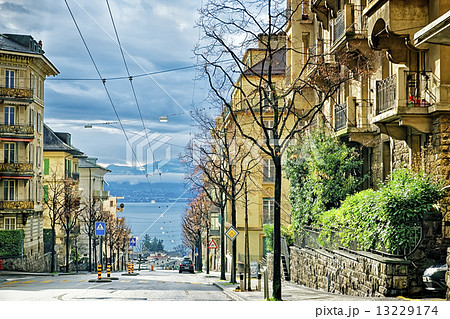 Street view to Geneva Lake in Lausanne 13229174