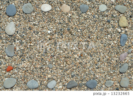 Frame made from beach pebbles 13232665