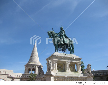 聖イシュトヴァーン像 13233523