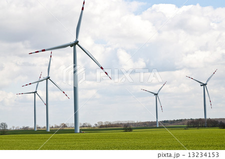 wind turbines farm 13234153