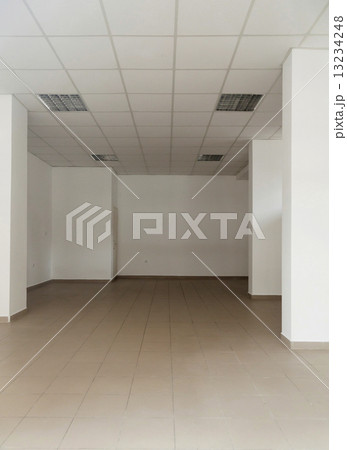 empty room 13234248