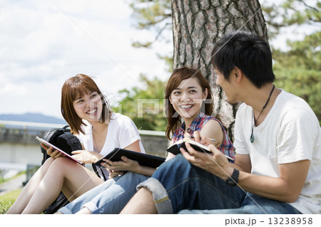 Friends in the park. Friends in the park. 13238958