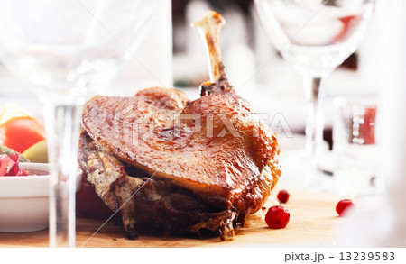 goose on Christmas table goose on Christmas table 13239583