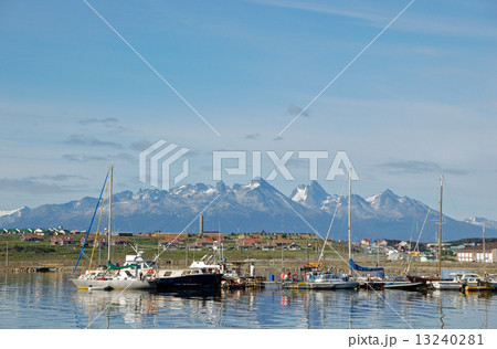 ウシュアイア 13240281