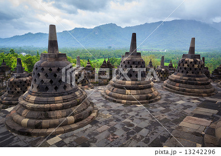 Borobudur Buddist temple Yogyakarta. Java, Indonesia Borobudur Buddist temple Yogyakarta. Java, Indonesia 13242296