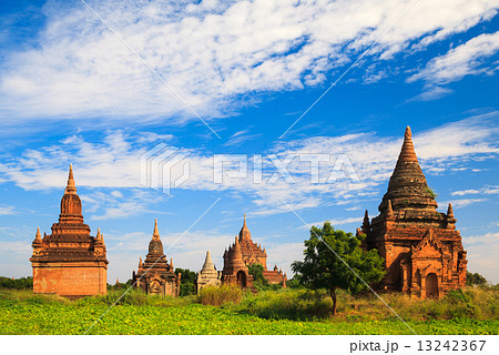 Panorama the  Temples of bagan at sunrise, Bagan, Myanmar 13242367