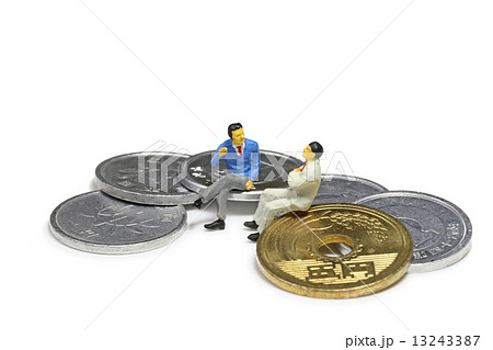 お金の議論 13243387