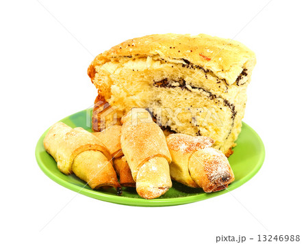 Piece of poppy cake and fresh cookies. Piece of poppy cake and fresh cookies. 13246988