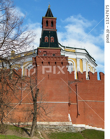 Moscow Kremlin Arsenalnaya Tower  2011 13247675