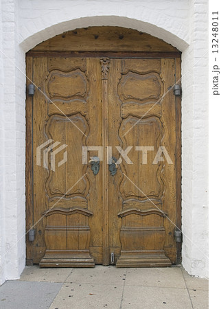 Old gate Old gate 13248011