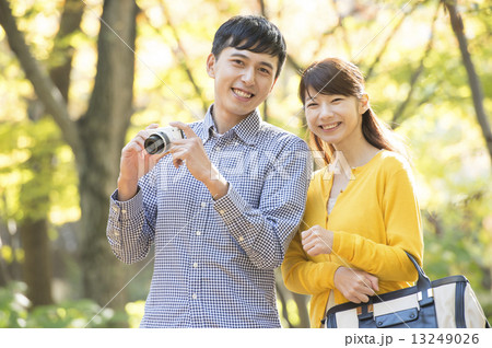カップル 13249026