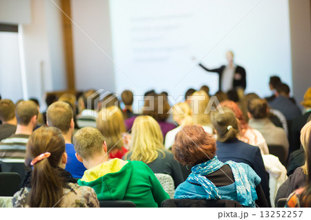 Faculty lecture and workshop. Faculty lecture and workshop. 13252257