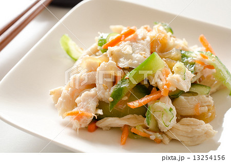 蒸し鶏とくらげの中華和え 蒸し鶏とくらげの中華和え 13254156