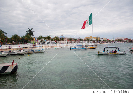 プラヤ デル カルメン 港１ 13254667