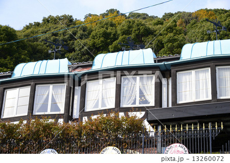 山手八番館【願い事の椅子】 山手八番館【願い事の椅子】 13260072