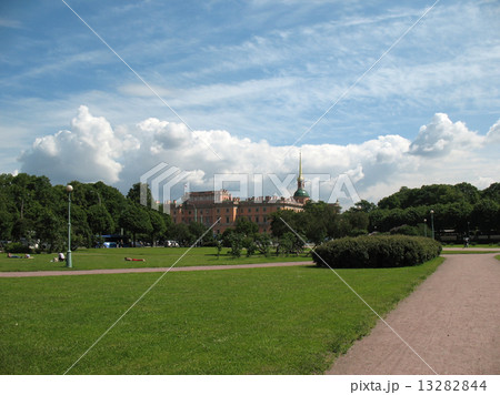 Campus Martius, view of the Mikhailovsky (Engineers') Castle. St. Petersburg Campus Martius, view of the Mikhailovsky (Engineers') Castle. St. Petersburg 13282844