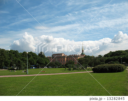 Campus Martius, view of the Mikhailovsky (Engineers') Castle. St. Petersburg Campus Martius, view of the Mikhailovsky (Engineers') Castle. St. Petersburg 13282845