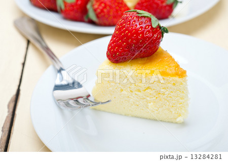 heart cheesecake 13284281