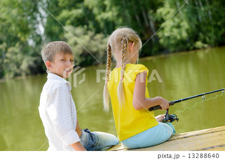 Summer fishing 13288640