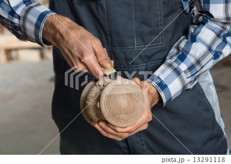 Carpenter at work 13291118