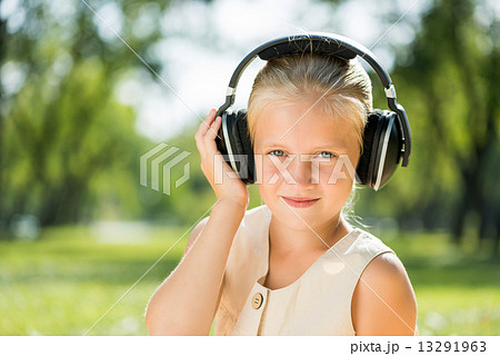 Girl enjoying music 13291963