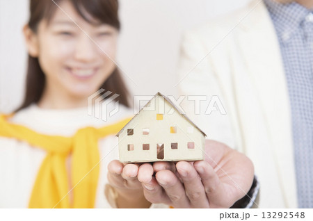 20代のカップル 13292548