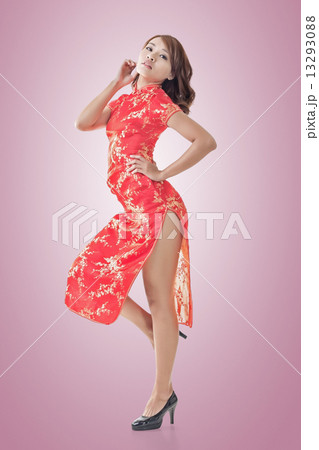 Chinese woman 13293088