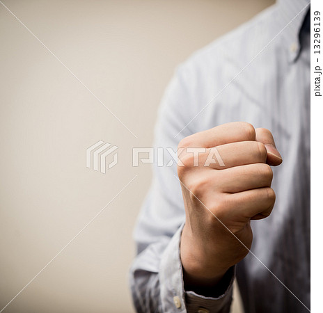 ガッツポーズの写真素材