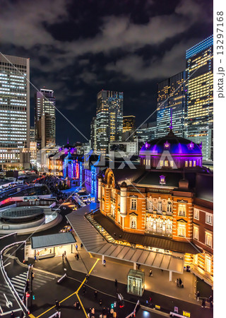 東京駅メモリアルライトアップと夜空 東京駅メモリアルライトアップと夜空 13297168