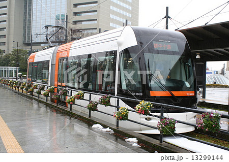 富山ライトレール　富山駅前 13299144