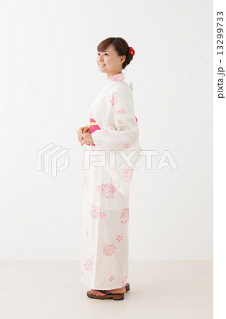 A Summer Family 13299733