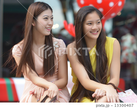 Festival Shopping Festival Shopping 13300407