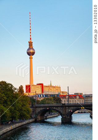 Berlin cityscape early in the morning Berlin cityscape early in the morning 13302010