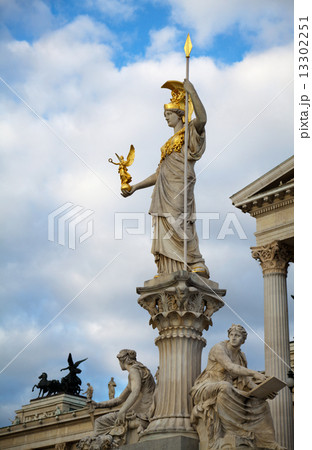 Statue of Athene in front of the Parliament building in Vienna 13302251