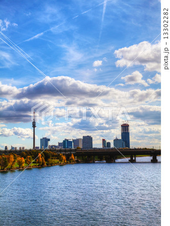 Cityscape of Vienna downtown Cityscape of Vienna downtown 13302282