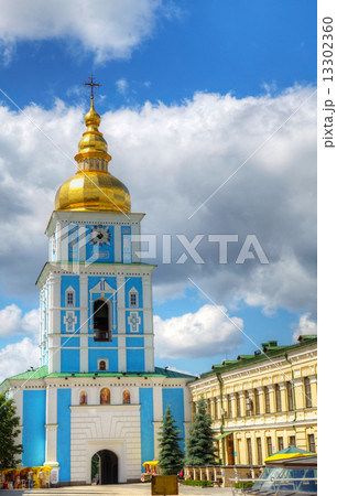 Bell tower at St. Michael monastery in Kiev, Ukraine 13302360